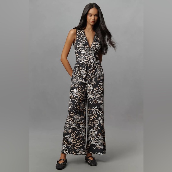 Farm Rio × Anthropologie Printed V-Neck Jumpsuit Sz M – Bold One-Piece Chic